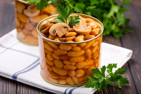 کنسرو لوبیا خوشمزه مناسب غذای گیاهی